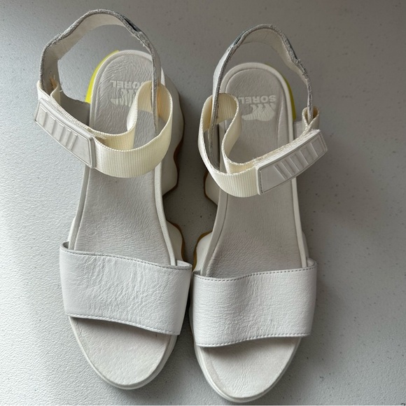 Sorel woman’s white sandals - Picture 5 of 7